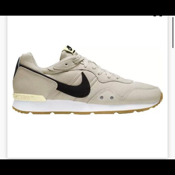 Nike Venture Runner - Picture 1 of 10